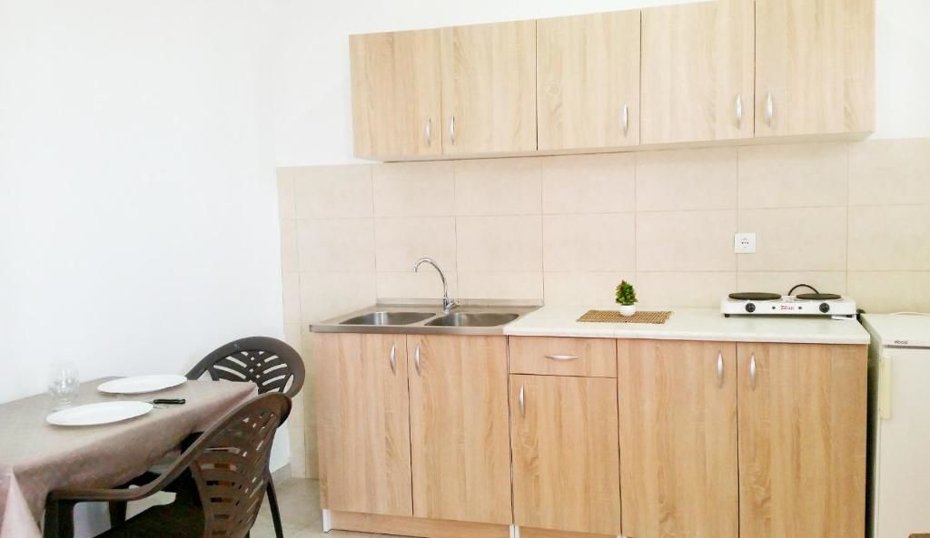 Гостевой дом Apartements MIRI Улцинь